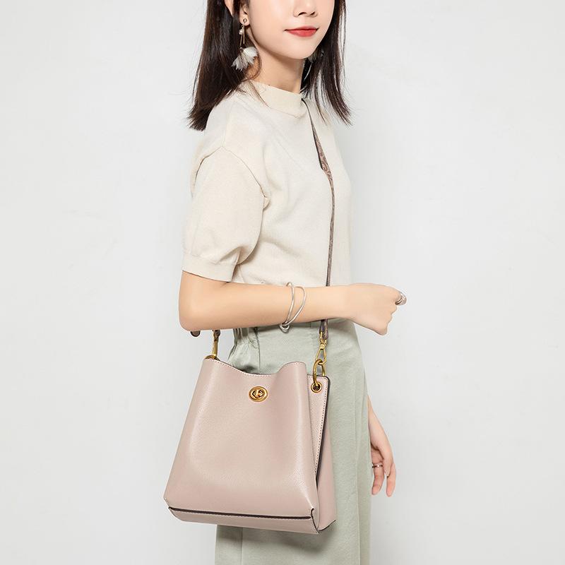 Bags |  Womens Emblème Shoulder Bag In Grained Calfskin Bags Bags