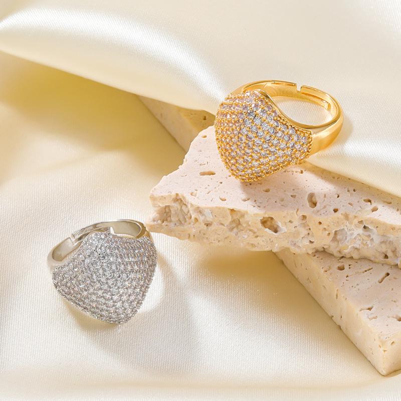 Fashion Jewelry |  Mens Brass And Crystal Kiss Ring Fashion Jewelry Fashion Jewelry